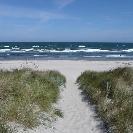 Charmante Mit Garten In Wiek * Wiek auf Rügen
